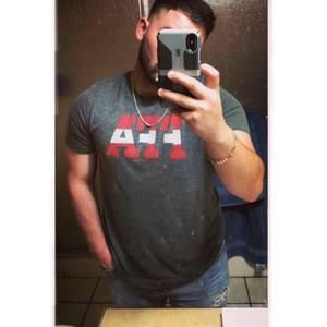 Meet your Posher, Jose